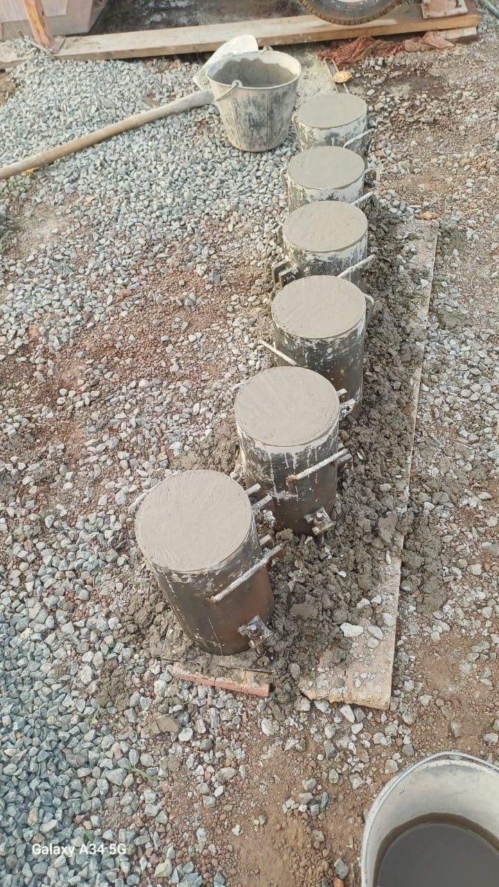 Éprouvettes cylindriques de béton pour essais de compression